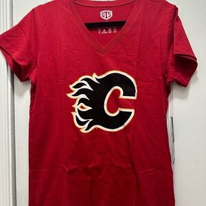 NHL Red Short Sleeve Tee with Logo‎